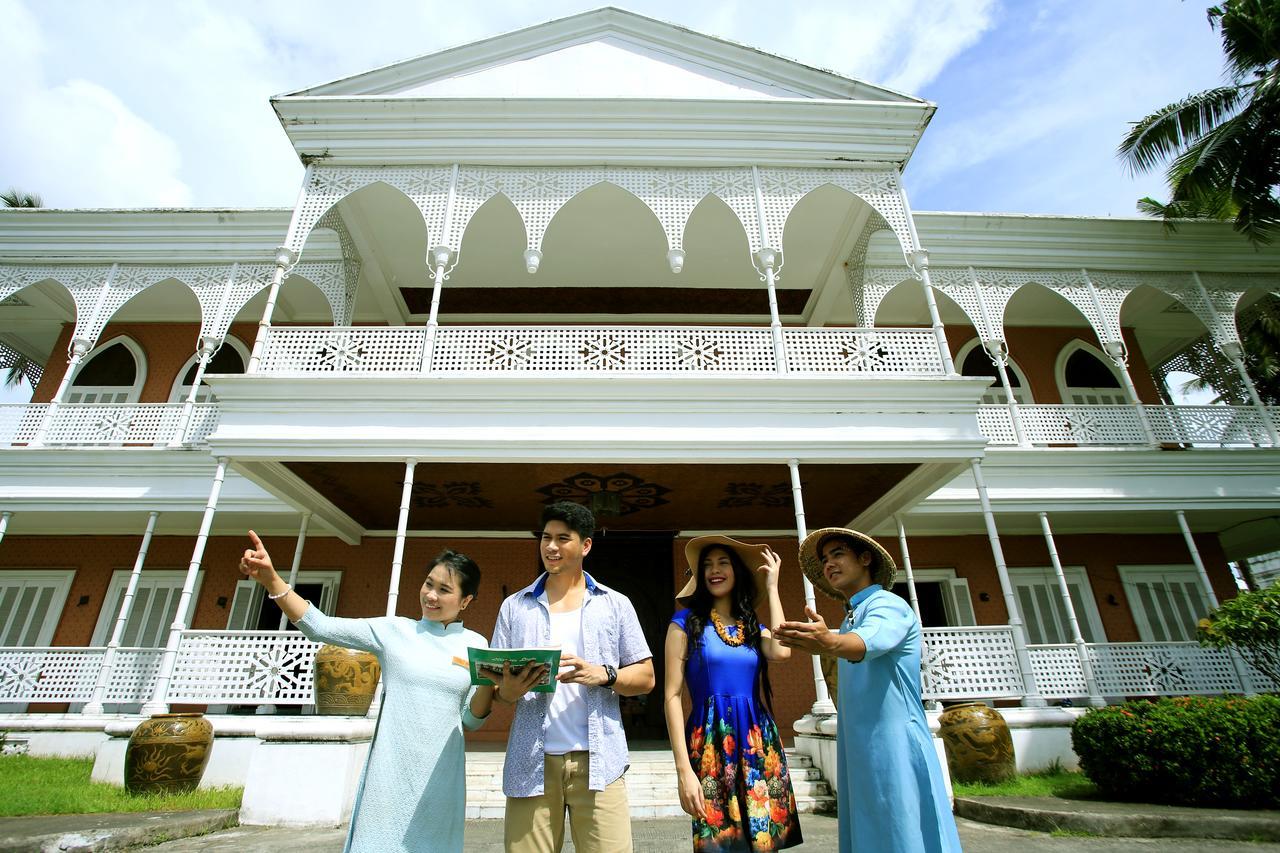 The Oriental Leyte Hotell Tacloban Exteriör bild