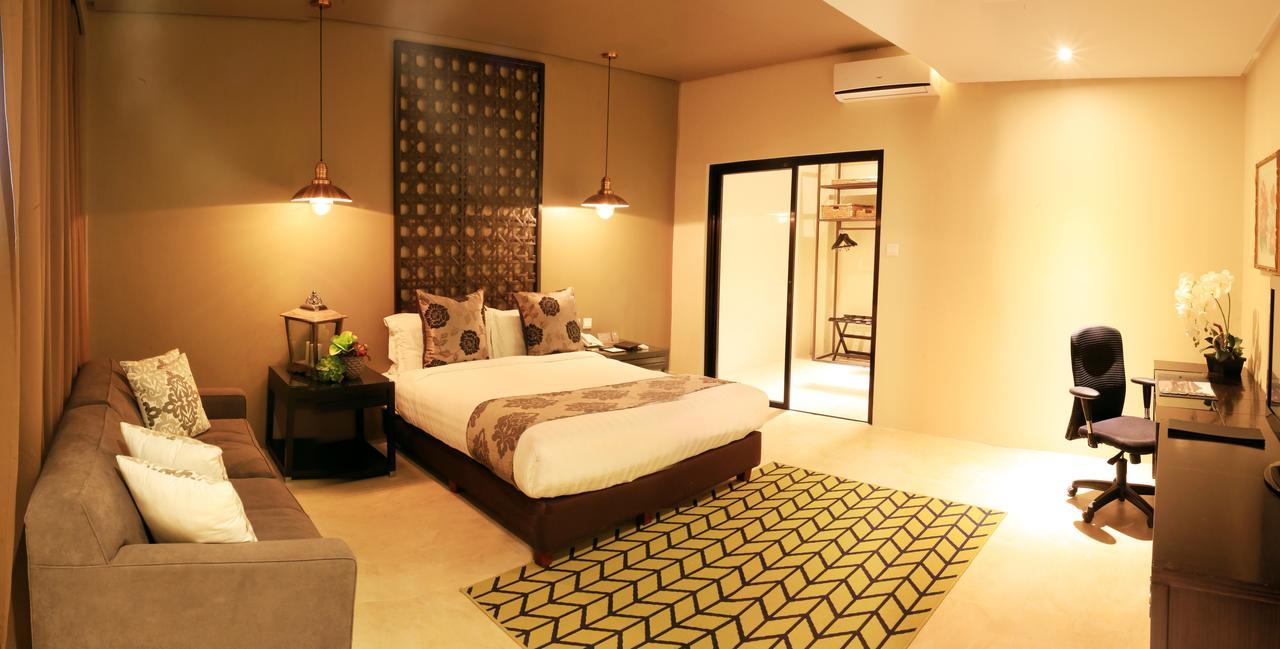The Oriental Leyte Hotell Tacloban Exteriör bild